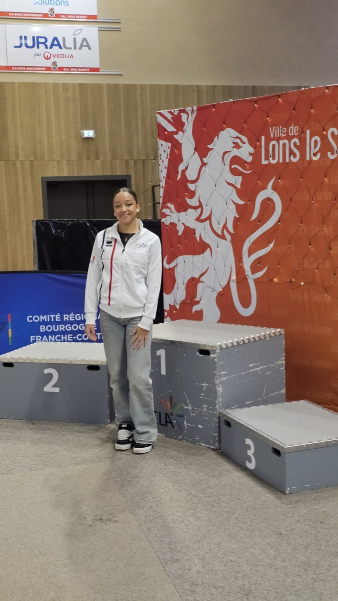 Shana LOXTON VERNATON Membre de l'ensemble France